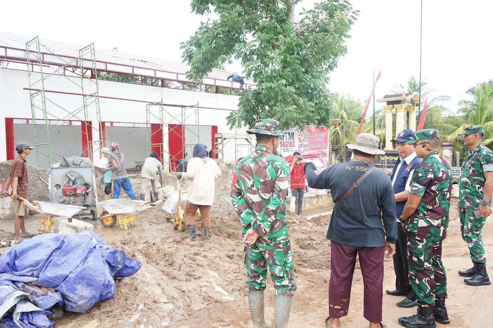Ketua KPPU RI Tinjau Pembangunan Koperasi Merah Putih di OKI, Dandim 0402/OKI : "Progres Capai 83 %"