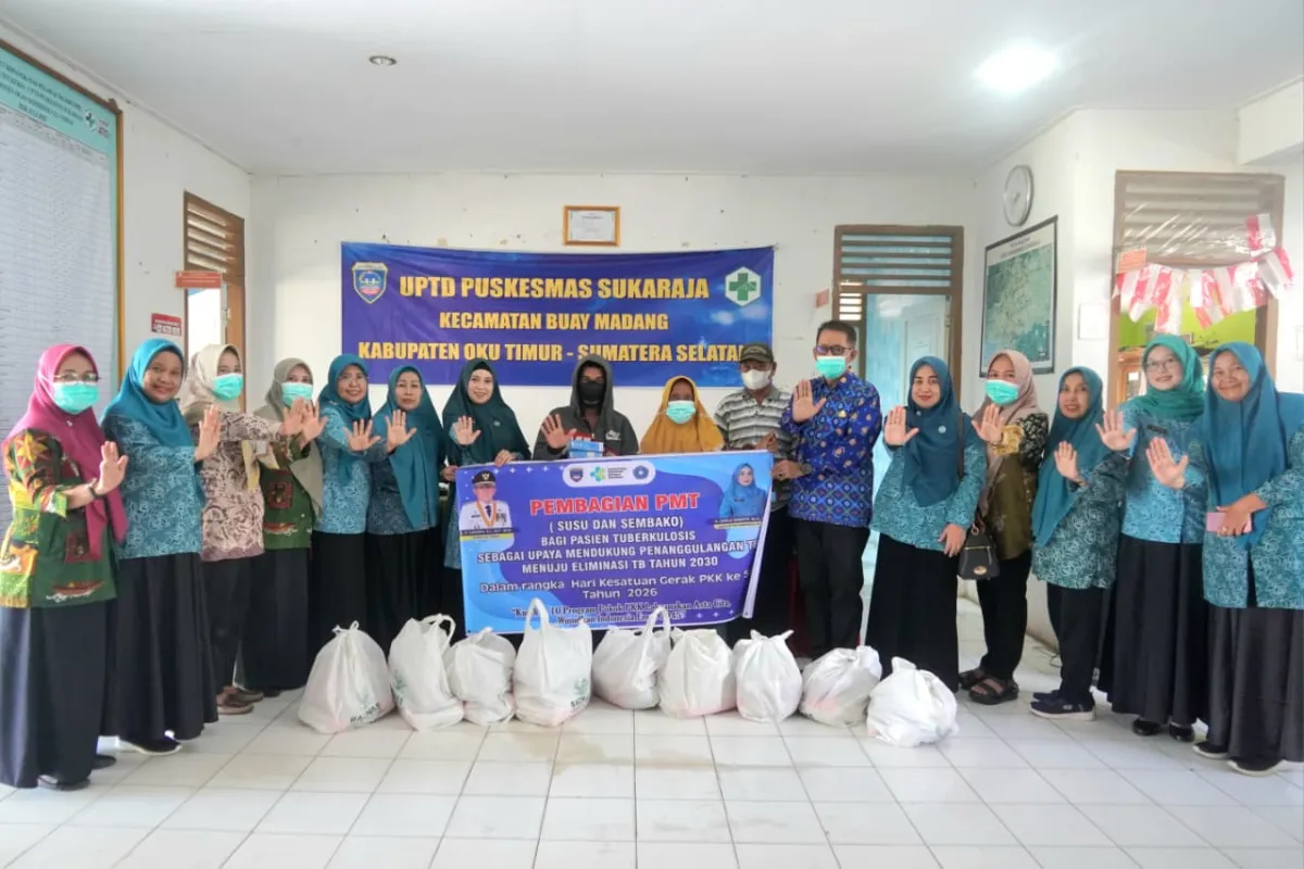 Dr. Sheila Noberta Kunjungi 4 Puskesmas OKU Timur, Serahkan Bantuan PMT untuk Percepat Eliminasi TBC 2030