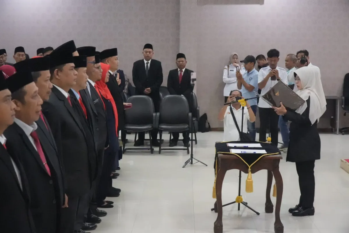 Lantik 94 Pejabat, Bupati Pandeglang: "Jadi Pelayan Masyarakat, Bukan Pajangan!"