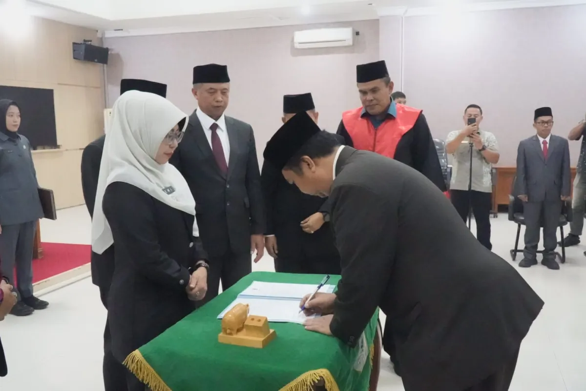 Bupati Pandeglang Lantik 9 Pejabat Eselon IIb, Tekankan Respons Cepat Pelayanan Publik