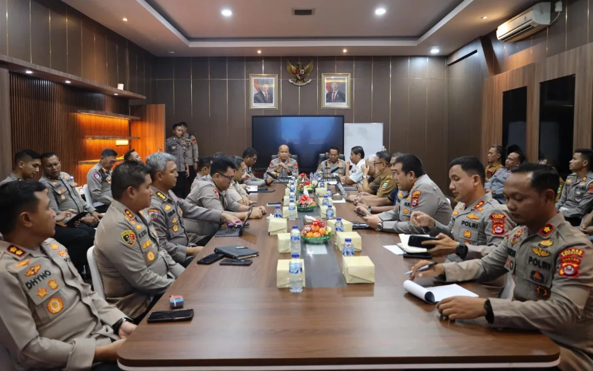 Kapolda Banten Kumpulkan Kapolres dan Kasat Lantas, Instruksikan Penindakan Tegas Kendaraan Tambang