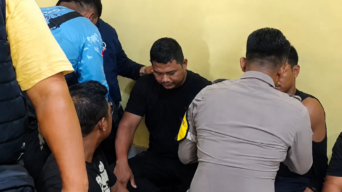 Tragedi Bintan: Nelayan Dipukuli Massa Usai Tabrak Kelong dan Putus Tali Penyelamatan di Teluk Merbau