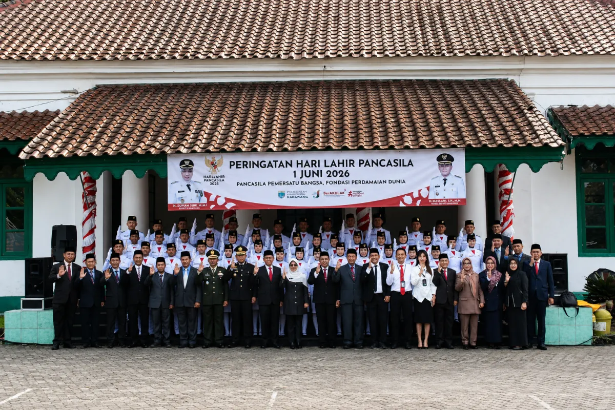 Kodim 0601/Pandeglang Gelar Upacara Peringatan Hari Lahir Pancasila 2026 dengan Khidmat, Bupati Hj. Raden Dewi Setiani Bertindak Selaku Inspektur Upacara