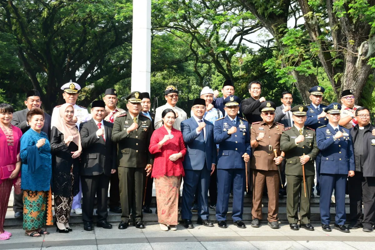 Peringati Hari Lahir Pancasila, Lanal Bandung Gelar Upacara di Balai Kota Bandung Bersama Forkopimda