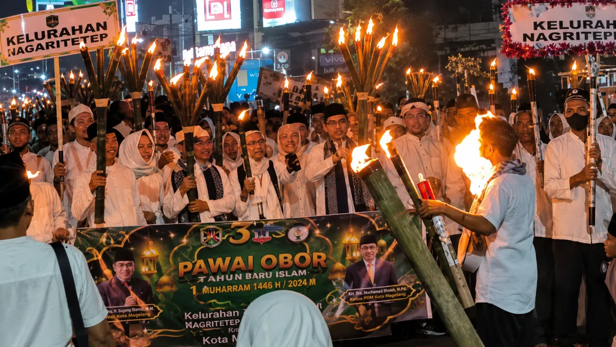 Tragedi 1 Muharram: Ingin Pamer Atraksi, Wajah Peserta Pawai Obor Hangus Terbakar Api!