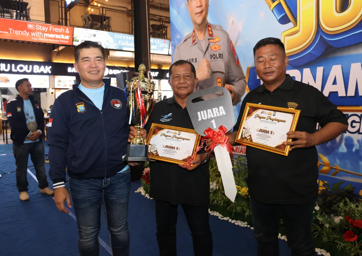 Wakapolda Kepri Tutup Turnamen Domino Kapolda Kepri Cup 2026, Pererat Sinergi Polri dan Masyarakat