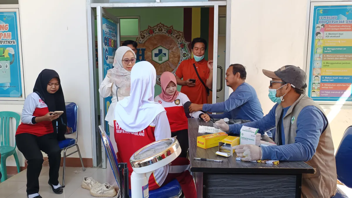 Puskesmas Cikeusik Lakukan Pemeriksaan Kesehatan Berkala bagi 33 Calon Paskibra HUT RI Ke-81