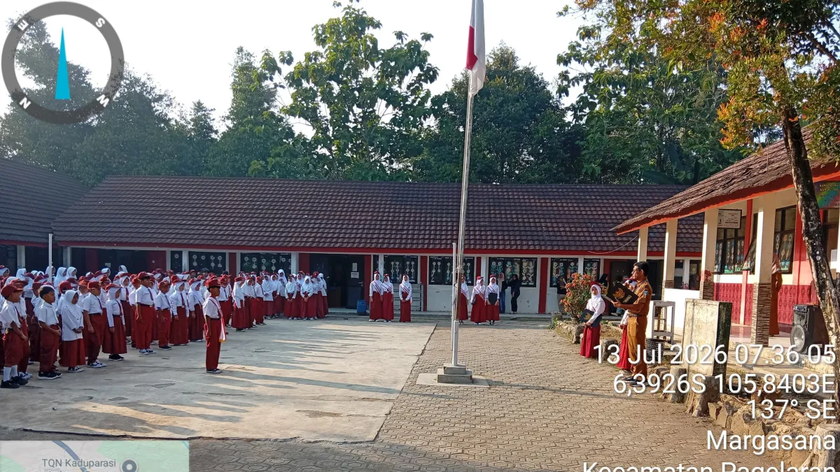 Tradisi Unik Hari Pertama Sekolah di SDN Margasana 1: Orang Tua Rela Antre Sejak Subuh Demi Kursi Terbaik