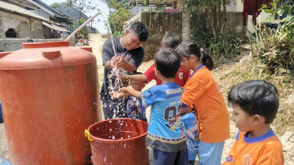Solusi Konkret Musim Kemarau! Satgas TMMD Ke-129 Kodim 0601/Pandeglang Bangun Sumur Bor Air Bersih di Patia