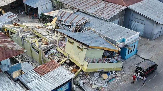 Gempa NTT Rusak Ribuan Rumah, 68 Orang Meninggal