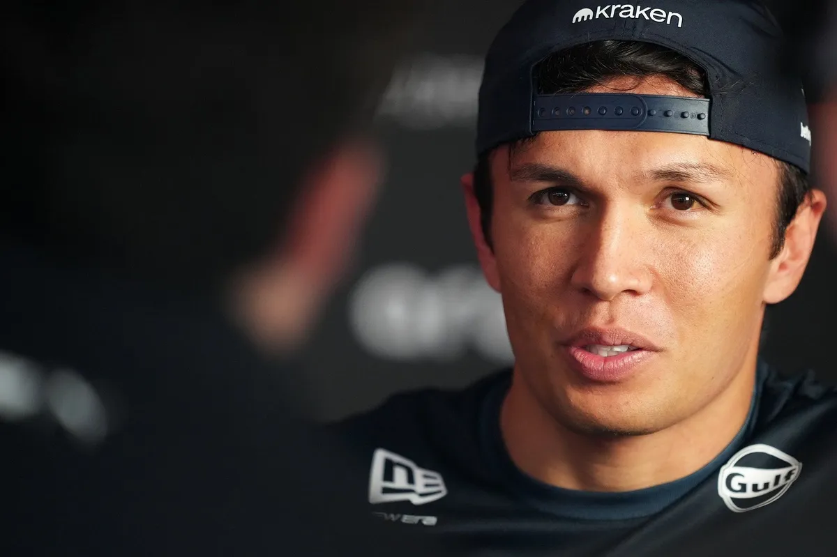 Alex Albon Perpanjang Kontrak Williams Hingga 2027