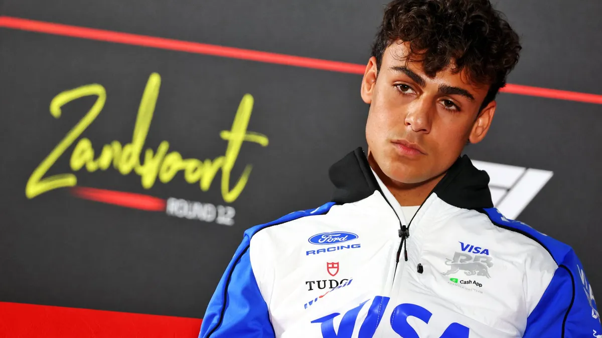 Arvid Lindblad Sebut Penalti F1 GP Belanda 'Ekstrem'