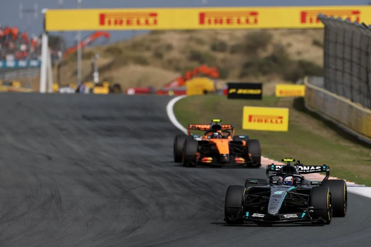 Rosberg Sebut Mercedes Khawatir dengan Ancaman McLaren di F1 2026
