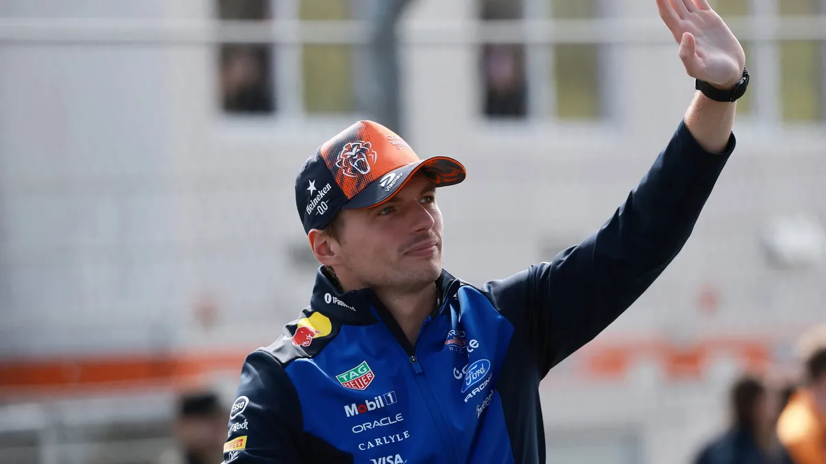Domenicali Lega: F1 Tak Bisa Tanpa Verstappen Usai Kontrak Baru