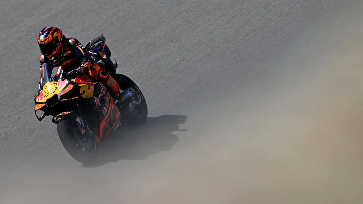 Pol Espargaro Alami Momen Menakutkan Saat Mesin Fabio Quartararo Meledak di Sprint Aragon