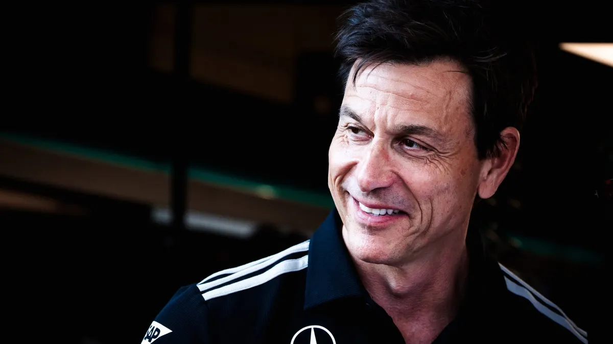 Wolff Sindir Red Bull: Verstappen Tetap Keluarga Mercedes