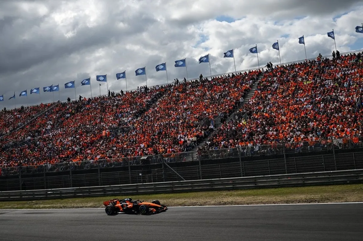 Norris Menangi GP Belanda, Verstappen Kecelakaan di Lap Pertama