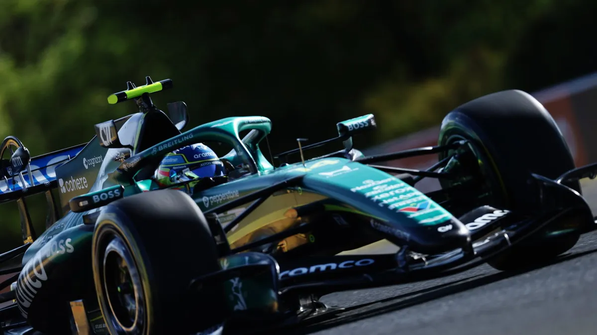 Bos NFL Woody Johnson Resmi Jadi Pemegang Saham Aston Martin F1