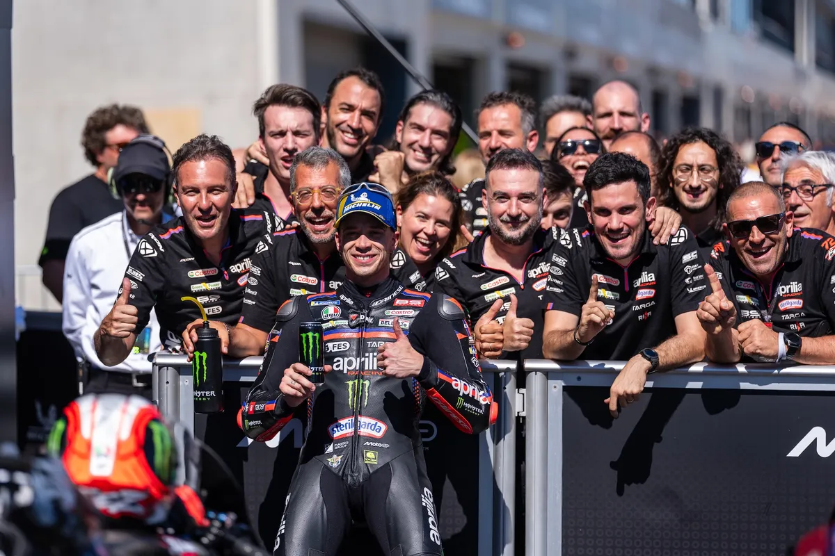 Bezzecchi Rebut Pole Aragon, Cetak Rekor Lap MotoGP