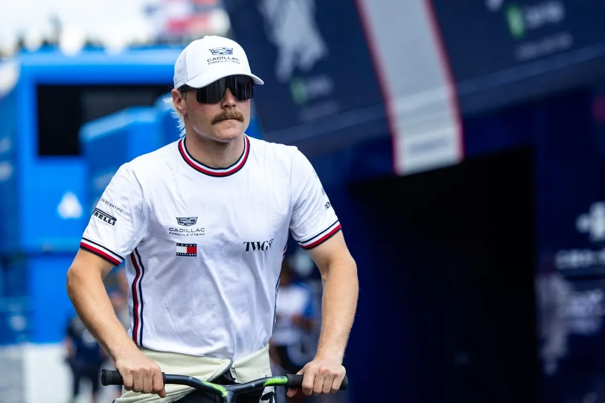 Bottas Gagal Parkir di Sesi 'Passenger Princess' Bareng Dimoldenberg