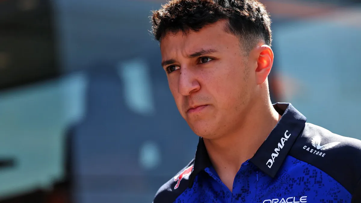Hadjar Terancam Batal Tampil di GP Belanda, Lawson Siap Comeback ke Red Bull