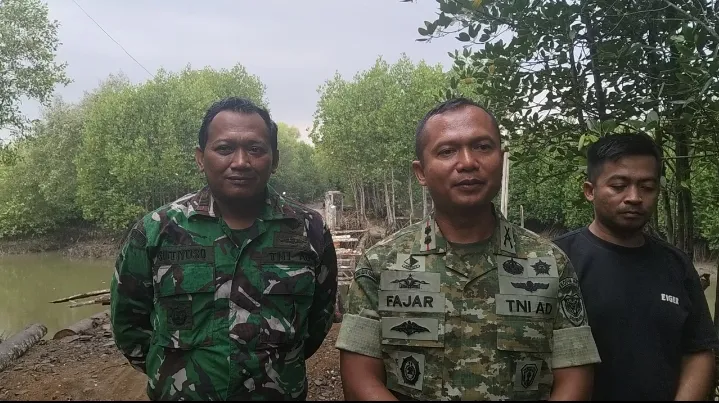 Jembatan Ambruk di Panimbang Pandeglang, Dandim 0601 Turun Tangan Bawa Angin Segar untuk Warga Mekarsari