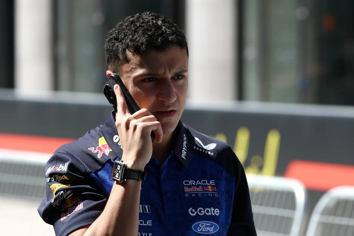 Red Bull Pastikan Pemulihan Hadjar Tak Ada Masalah