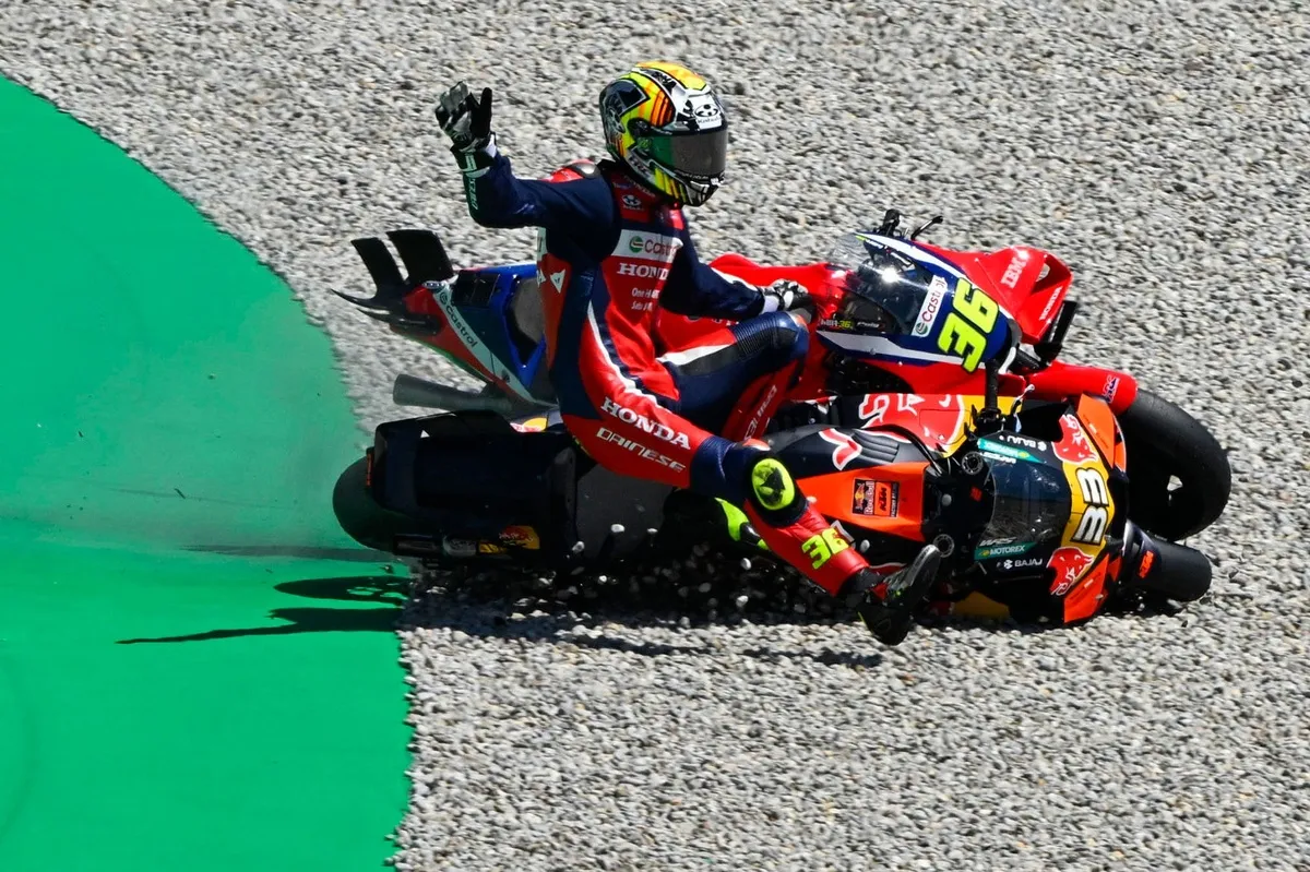 Joan Mir Bela Diri Soal Crash: Saya Tahu Cara Balap Tanpa Jatuh