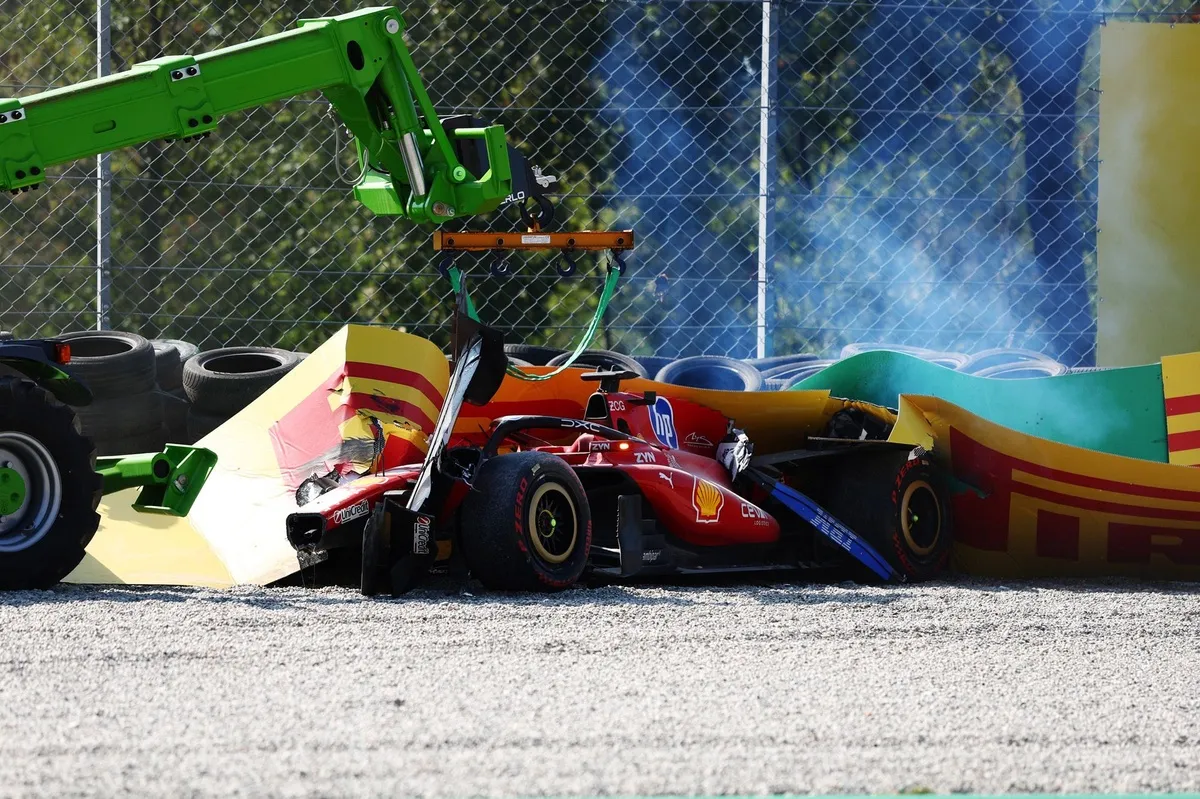 Kecelakaan Parah: Leclerc Tersingkir dari GP Italia F1
