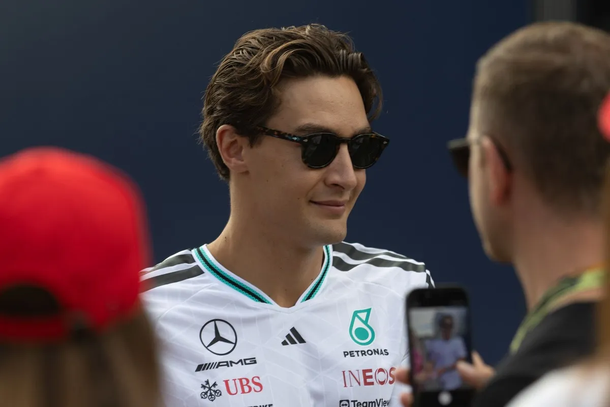 Martin Brundle: Russell Harus Pertanyakan Keputusan Mercedes di Monza