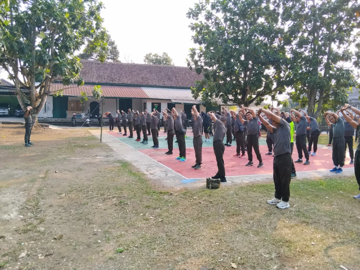 Kodim 0601/Pandeglang Gelar Aerobik LDS, Dandim Tekankan Pentingnya Kebugaran dan Kesiapan Prajurit