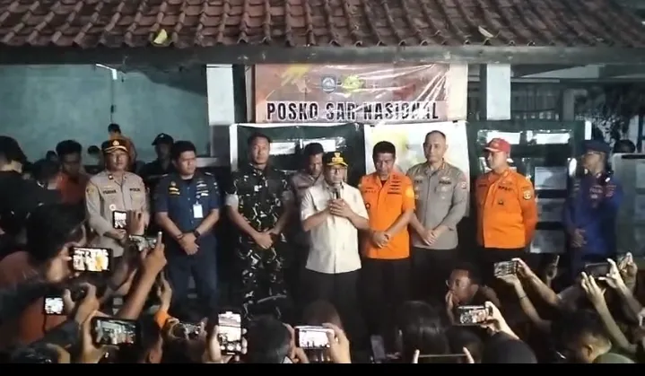 Hari Ketujuh Nihil, Basarnas Perpanjang 3 Hari Pencarian 5 Jurnalis di Selat Sunda