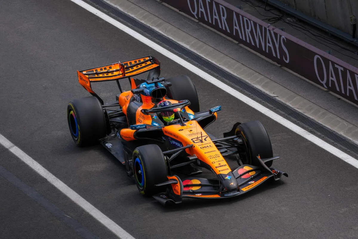 McLaren Beri Kepercayaan Penuh pada Leonardo Fornaroli untuk Tes F1