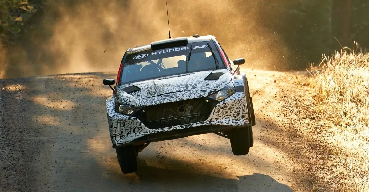 Uji Coba Misterius Hyundai di Finlandia Berlanjut, Siapa Pengemudi Selanjutnya?
