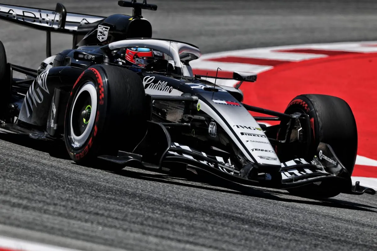 Regulasi Wajib Rookie F1 2026: Strategi Tim Mengorbitkan Pembalap Muda