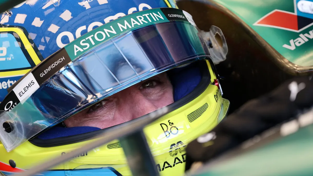 Kerusakan Parah AMR26 Alonso di GP AS Terungkap Jelas