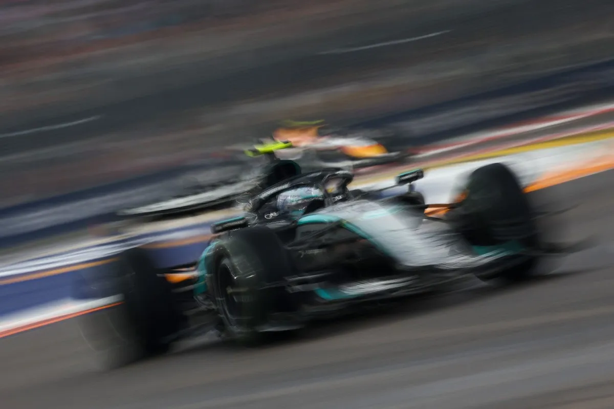 Mercedes Ungkap Alasan Upgrade F1 Bikin W17 Sulit Dikendalikan
