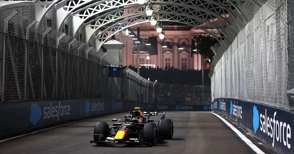 Isack Hadjar Bingung Hadapi Performa Red Bull di Singapura