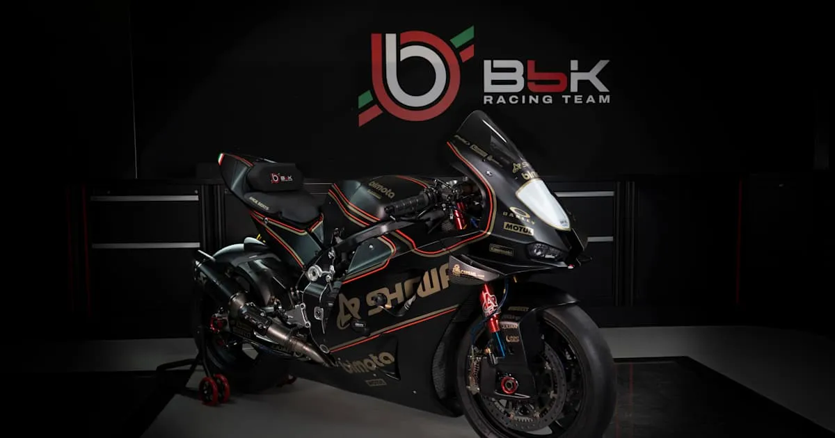 Tampilan Retro Hitam Emas Bimota di Final Superbike