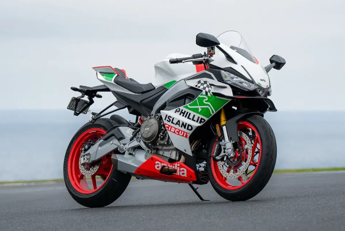 Aprilia RS 660 Phillip Island Tribute Meluncur Rayakan Sejarah