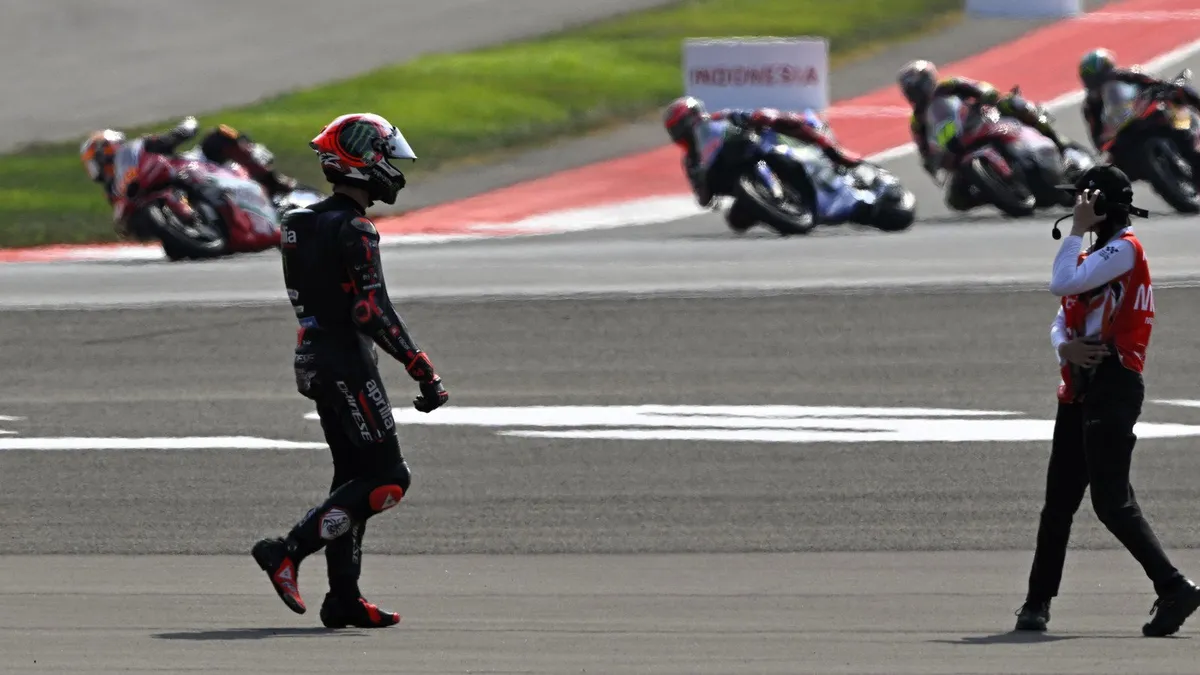 Marco Bezzecchi Buka Suara Usai Insiden MotoGP Mandalika dengan Raul Fernandez