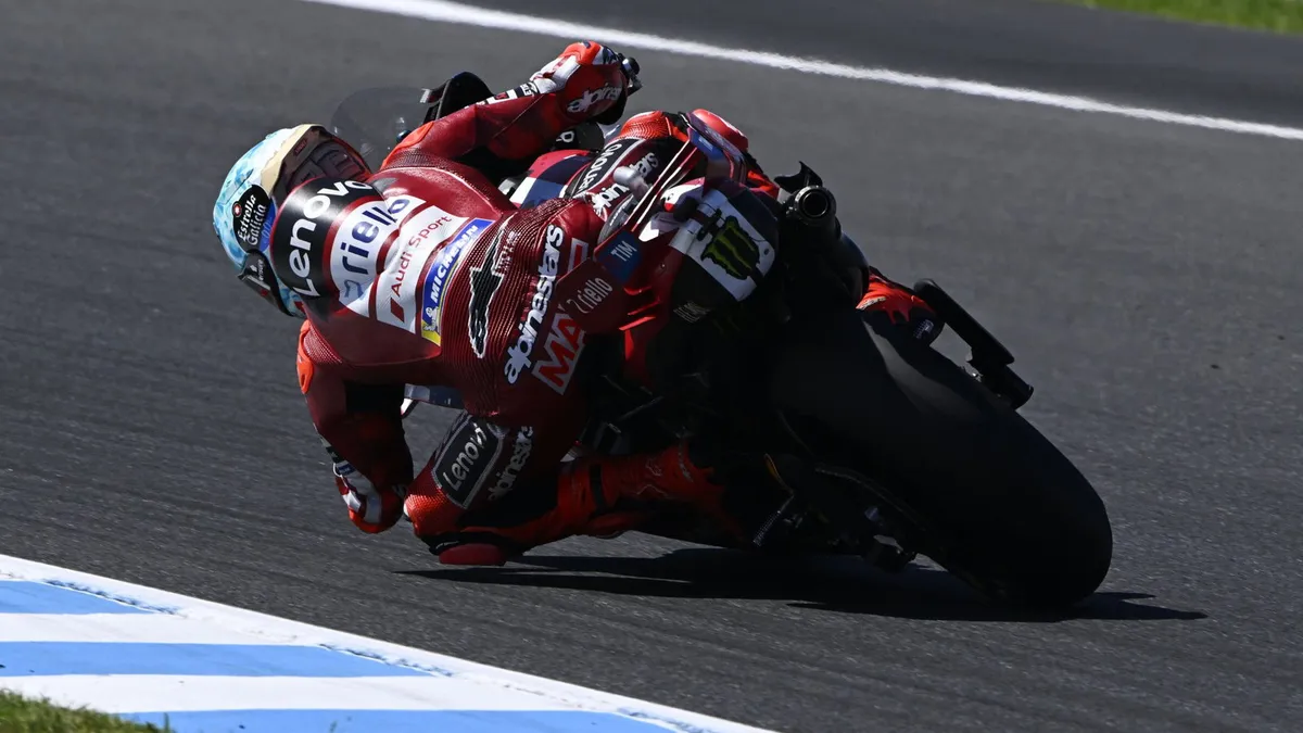 Aprilia Dominasi Latihan Bebas MotoGP Australia di Tengah Ancaman Cuaca Ekstrem
