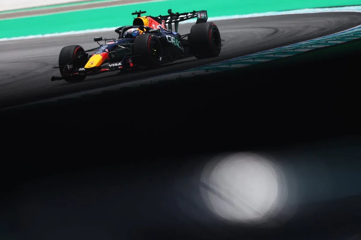 Verstappen Ubah Rencana, Degradasi Ban Jadi Tantangan Terbesar F1 di Malaysia