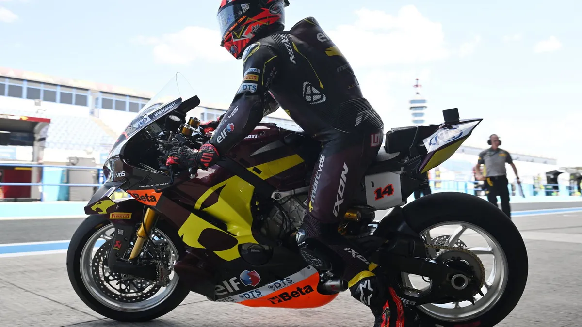 Sam Lowes Bangkit di Jerez WorldSBK Usai Akhir Pekan Sulit