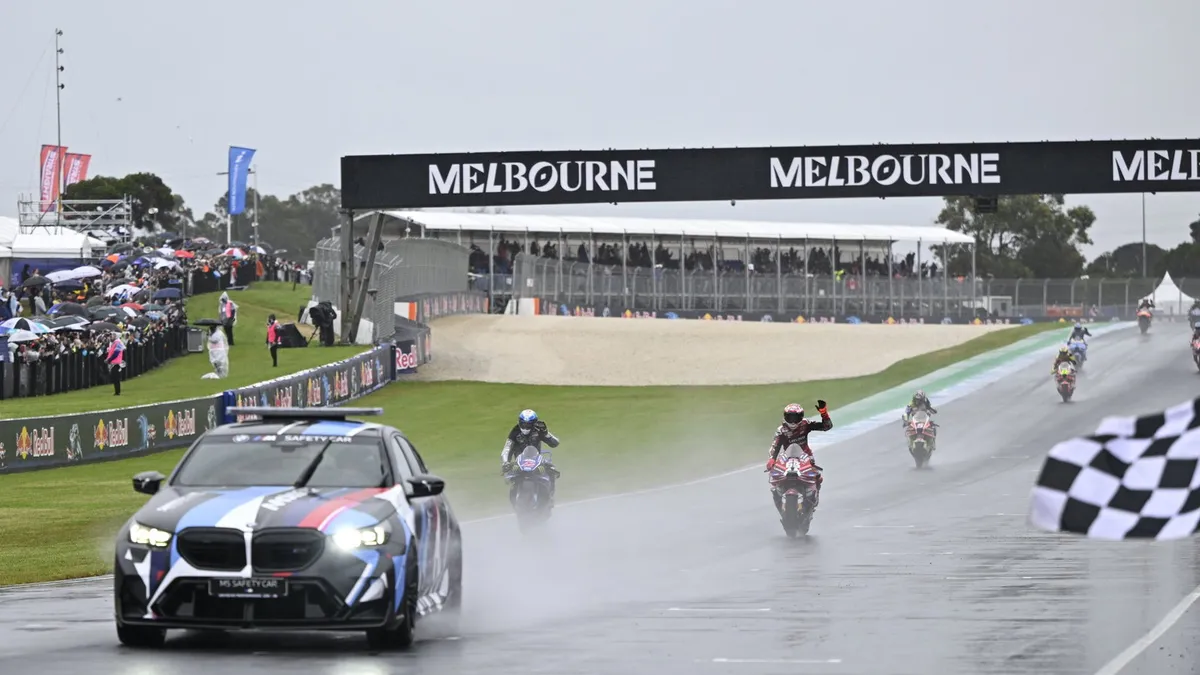 Alasan MotoGP Australia Tidak Digeser ke Hari Sabtu Meski Cuaca Buruk