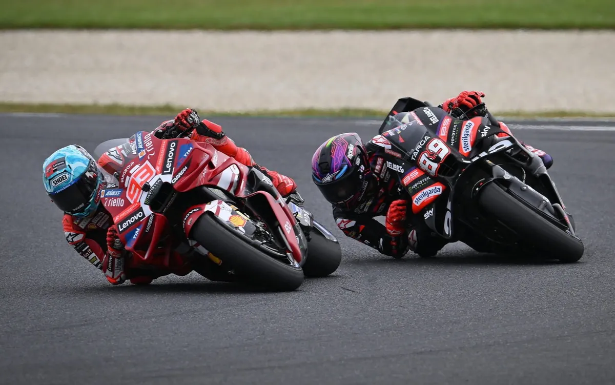 Cuaca Ekstrem Phillip Island Selamatkan Jorge Martin dari Marc Marquez