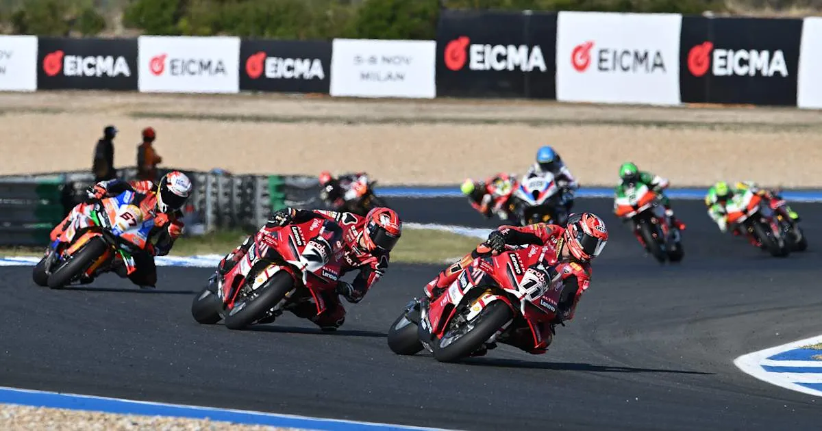 Bulega Samai Rekor Kemenangan Bautista di Race 1 Estoril
