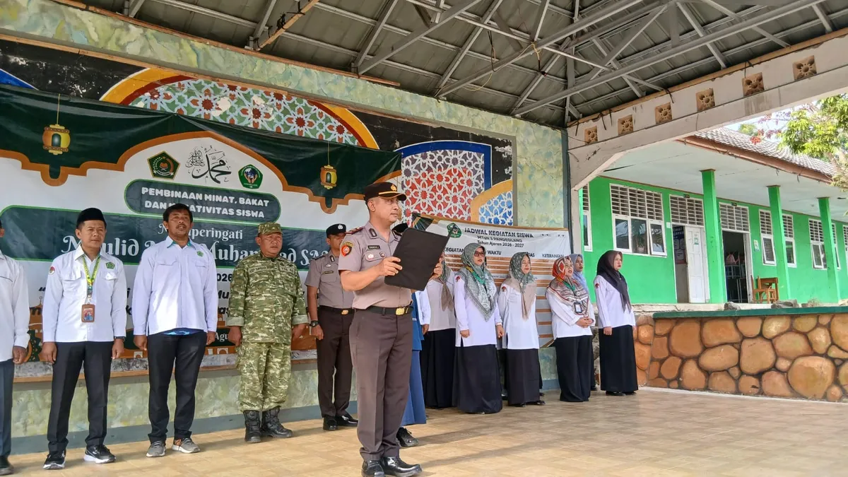 TNI-Polri Perkuat Karakter Pelajar Pandeglang Lewat Edukasi Bahaya Narkoba