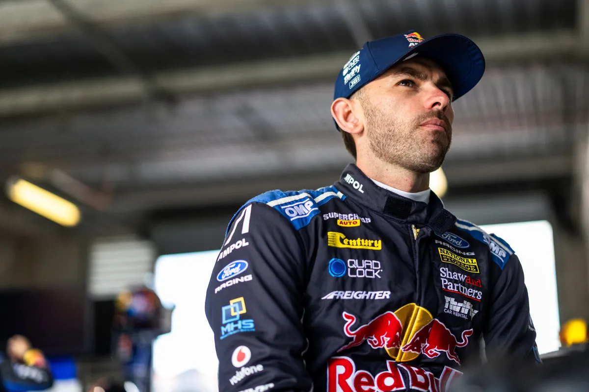 Ancaman Cuaca Ekstrem dan Kontroversi Chicane Warnai Gold Coast 500