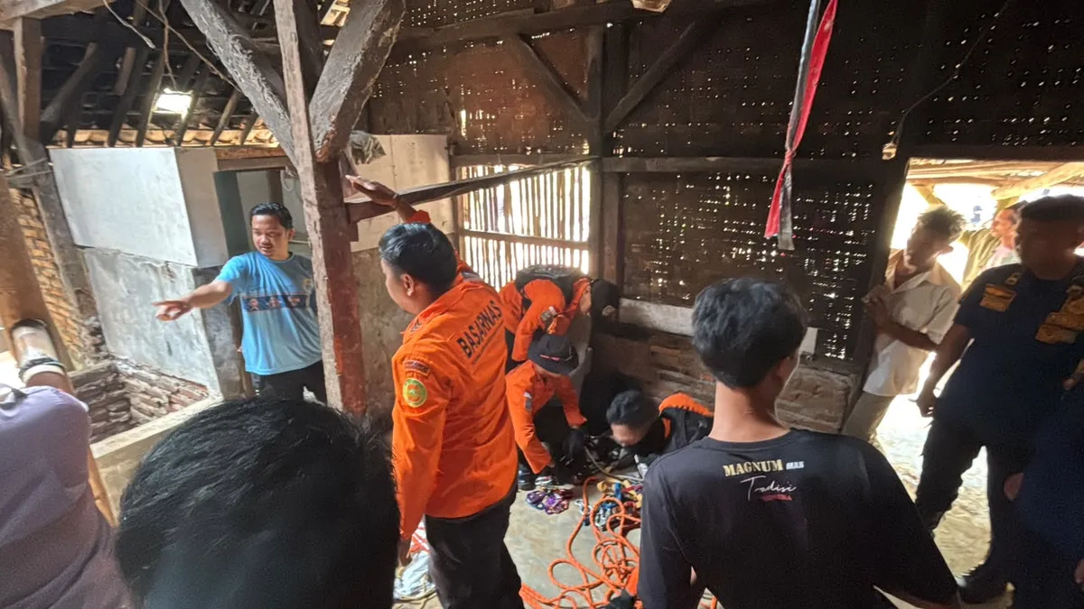 Evakuasi Dramatis Warga Lebak Tertimbun Longsor Sumur Sedalam 15 Meter